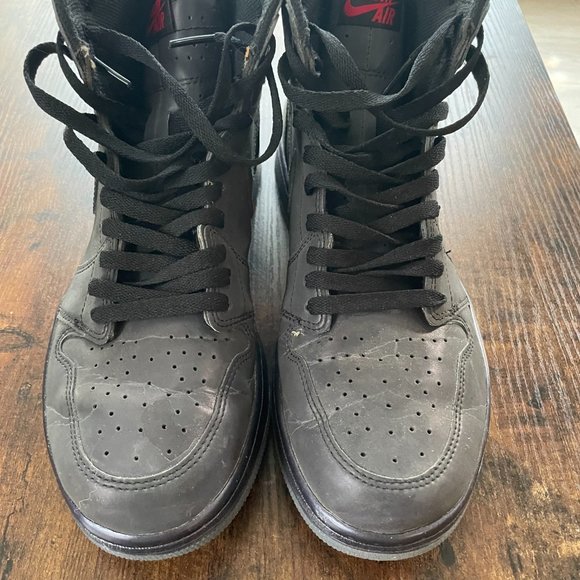 Jordan 1 Retro High Zoom Fearless - Picture 2 of 3